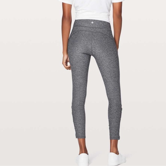 lululemon athletica Pants - Lululemon Tied To It 7/8 Tight 25" Heathered Black / Dark Carbon Size 4